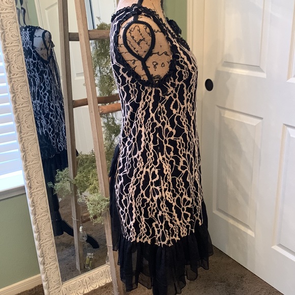 Altar’d State Dress - Picture 5 of 13